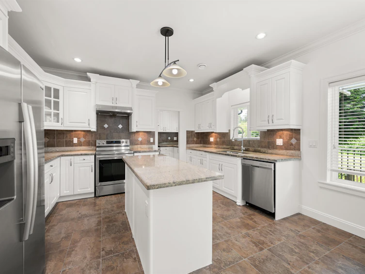 6251 141a Street, Surrey, BC, V3X 0B2 - 11