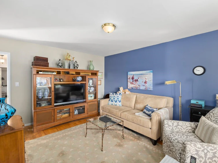 946 Beaumont Drive, North Vancouver, BC, V7R 1P4 - 27