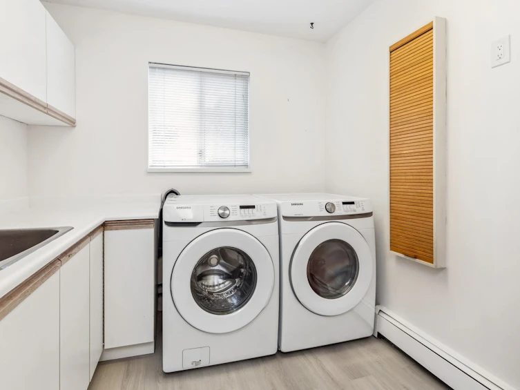 1195 W 59 Avenue, Vancouver, BC, V6P 1Y1 - 31
