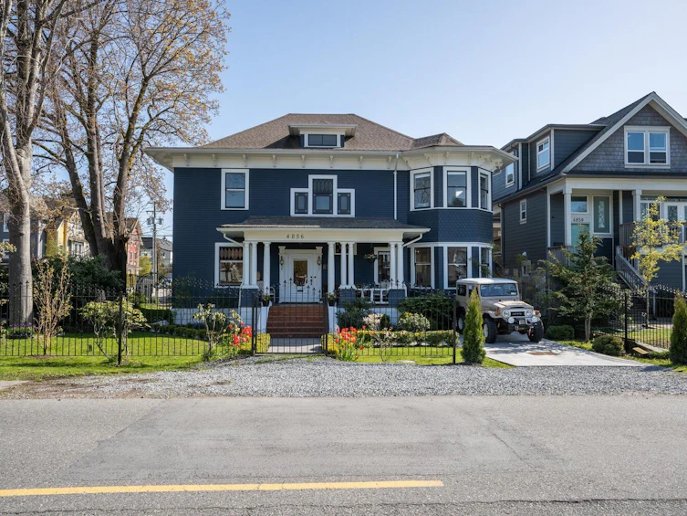 4856 48 Avenue, Delta, BC, V4K 1V1
