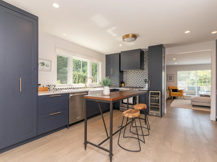 5485 Greenleaf Road, West Vancouver, BC, V7W 1N5 - 7