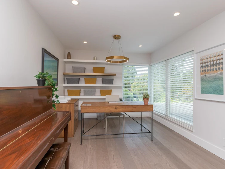 5485 Greenleaf Road, West Vancouver, BC, V7W 1N5 - 11