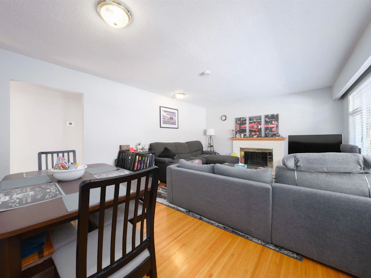 1059 Calverhall Street, North Vancouver, BC, V7L 1Y4 - 15