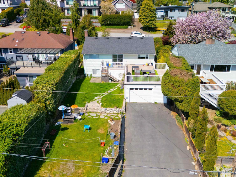 1059 Calverhall Street, North Vancouver, BC, V7L 1Y4 - 3