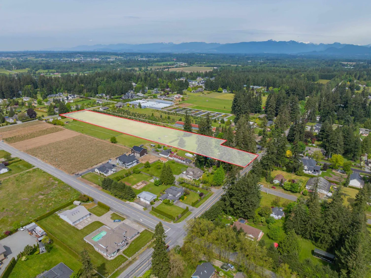 5281 240 Street, Langley, BC, V2Z 2N3 - 2
