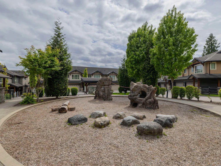 16-11305 240 Street, Maple Ridge, BC, V2W 0J1 - 35