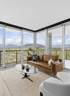 2908 4730 Lougheed Highway