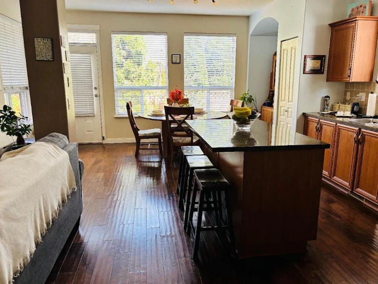 21167 82a Avenue, Langley, BC, V2Y 0B5 - 11