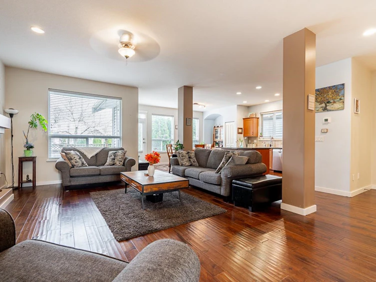 21167 82a Avenue, Langley, BC, V2Y 0B5 - 4