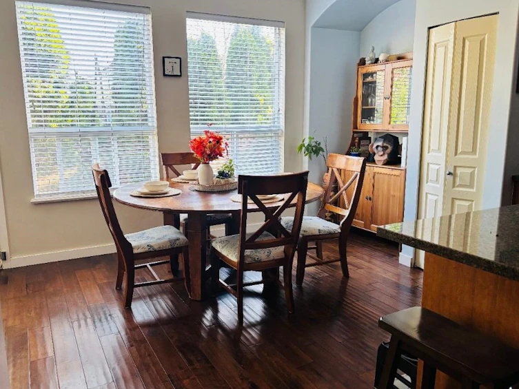 21167 82a Avenue, Langley, BC, V2Y 0B5 - 8