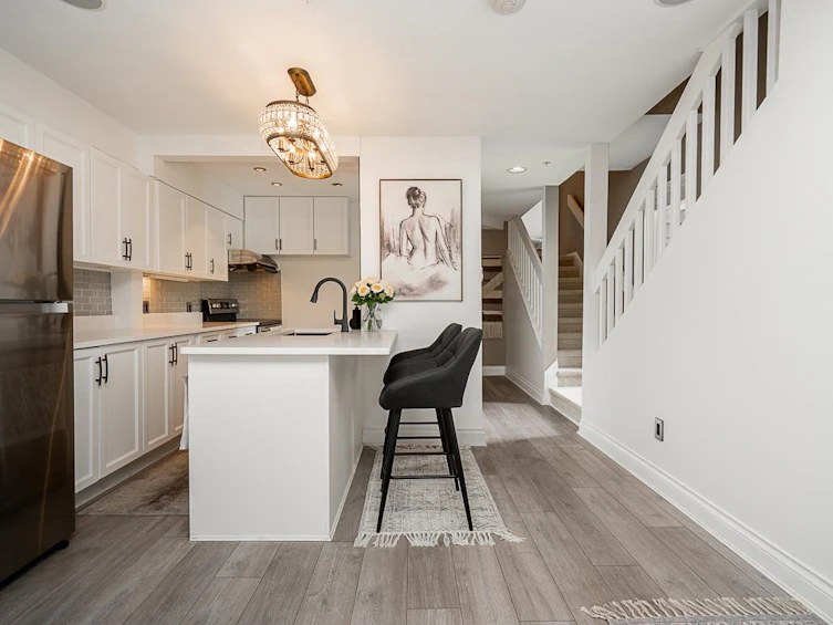 207-2175 W 3rd Avenue, Vancouver, BC, V6K 1L2 - 8