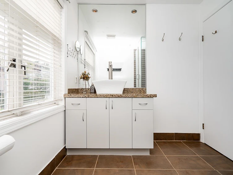 207-2175 W 3rd Avenue, Vancouver, BC, V6K 1L2 - 22