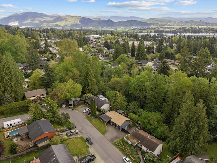 32718 Charnley Drive, Mission, BC, V2V 5R7 - 38