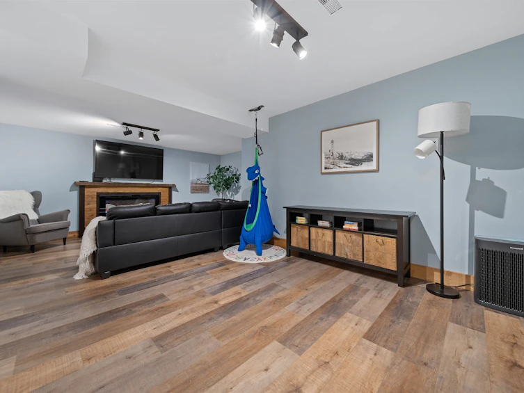 32718 Charnley Drive, Mission, BC, V2V 5R7 - 22