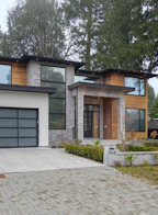864 Pacific Drive