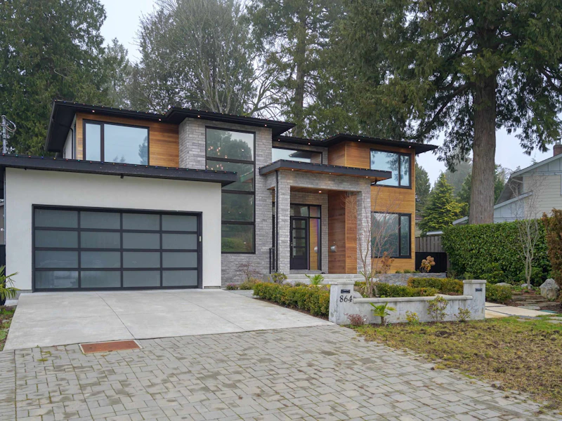 864 Pacific Drive, Delta BC V4M 2K3