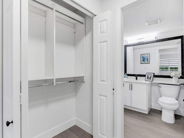 218-15268 105 Avenue, Surrey, BC, V3R 0W8 - 20