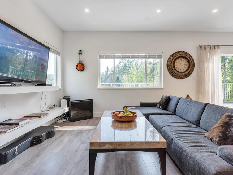 9431 Stephens Way, Halfmoon Bay, BC, V7Z 1G9 - 18