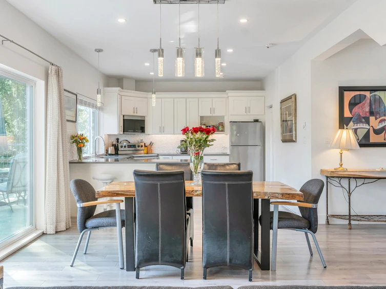 9431 Stephens Way, Halfmoon Bay, BC, V7Z 1G9 - 6
