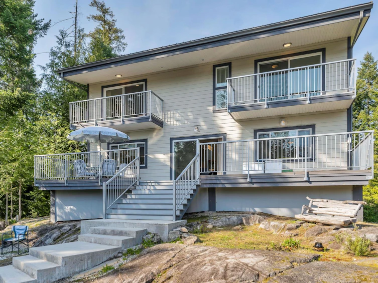 9431 Stephens Way, Halfmoon Bay, BC, V7Z 1G9 - 22