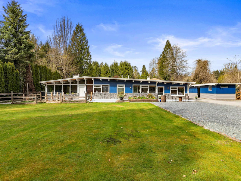 22615 132nd Avenue, Maple Ridge BC V4R 2R2