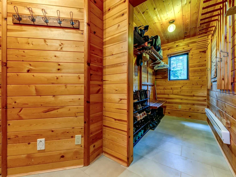 8248 Alpine Way, Whistler, BC, V8E 0G2 - 21