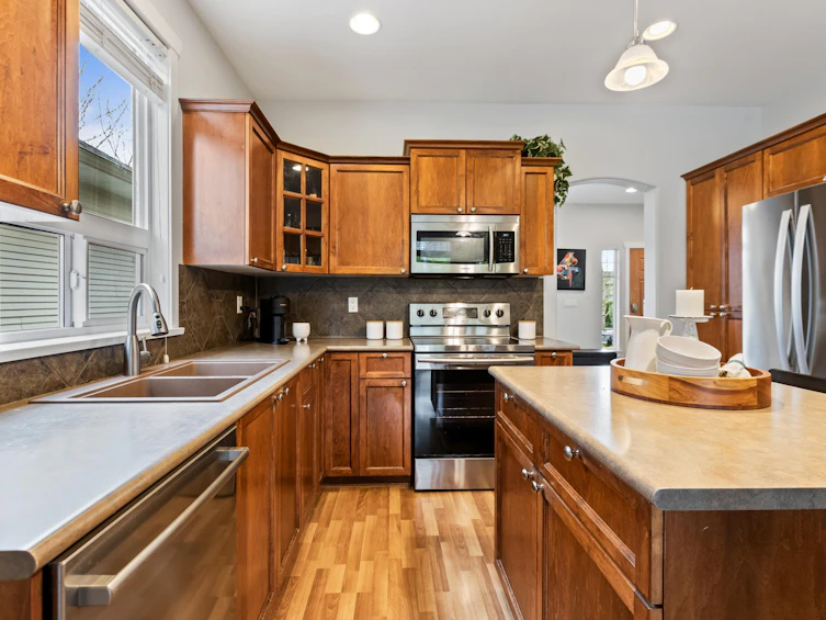 18881 69 Avenue, Surrey, BC, V4N 5K1 - 10