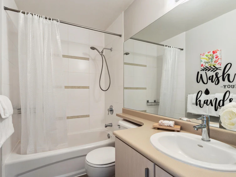 83-6878 Southpoint Drive, Burnaby, BC, V3N 5E4 - 22