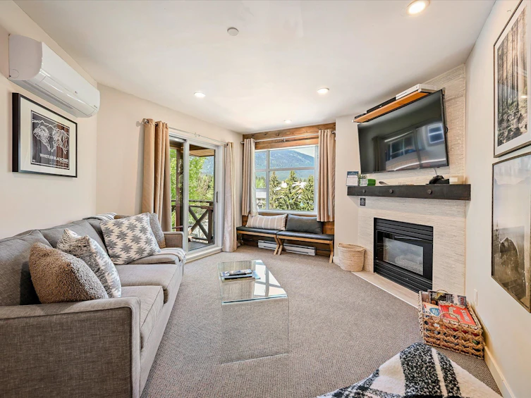 326-4360 Lorimer Road, Whistler, BC, V8E 1A5