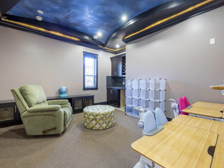 10640 Argentia Drive, Richmond, BC, V7E 4K5 - 10