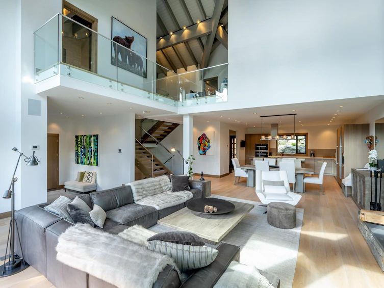 7441 Treetop Lane, Whistler, BC, V8E 0E9 - 5