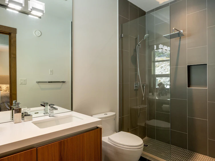 7441 Treetop Lane, Whistler, BC, V8E 0E9 - 17