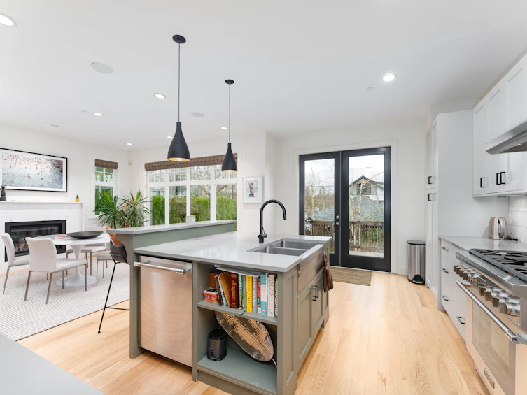 3039 Courtenay Street, Vancouver, BC, V6R 3X8 - 9