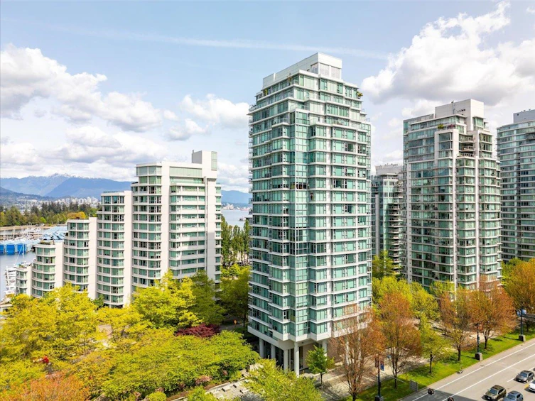1101-1710 Bayshore Drive, Vancouver, BC, V6G 3G4