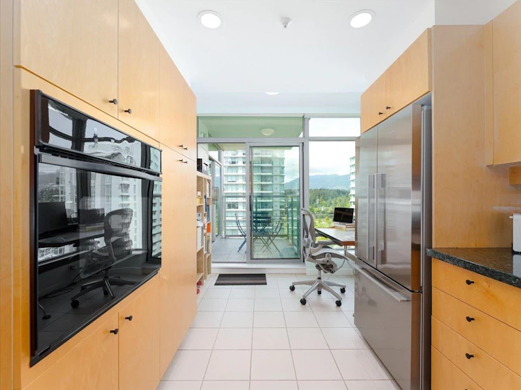 1101-1710 Bayshore Drive, Vancouver, BC, V6G 3G4 - 10