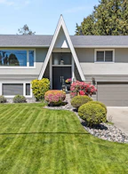5097 N Whitworth Crescent