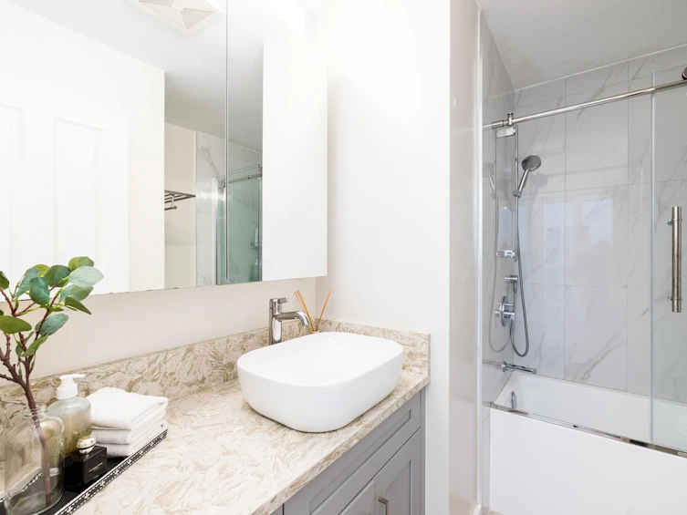 409-1363 Clyde Avenue, West Vancouver, BC, V7T 2W9 - 13