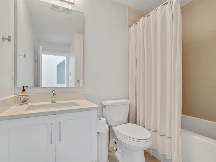 56-15588 32 Avenue, Surrey, BC, V3Z 0G3 - 27