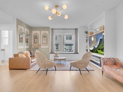 16-14355 62 Avenue - 2