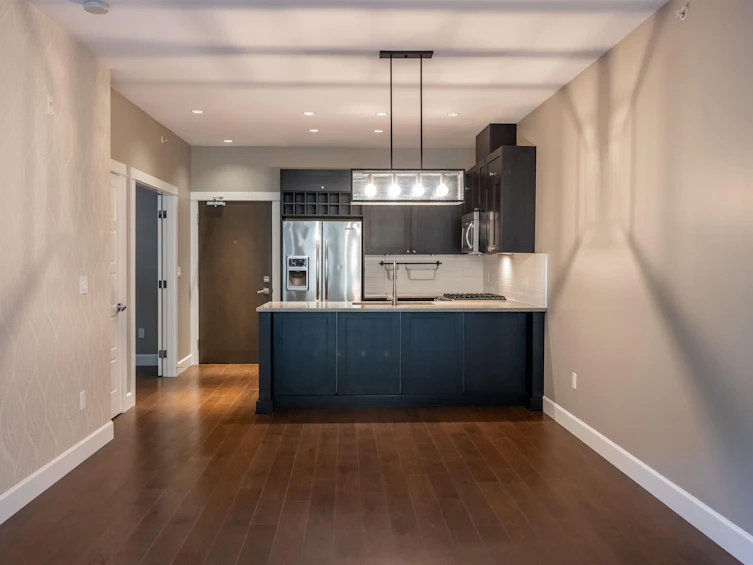 311-15185 36 Avenue, Surrey, BC, V3Z 4R3 - 5