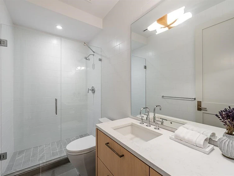 14448 Blackburn Crescent, Surrey, BC, V4B 3A4 - 33