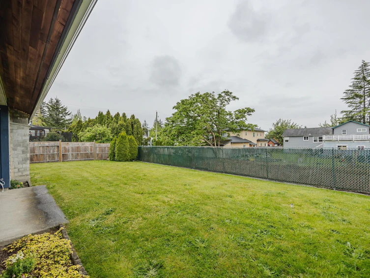 14586 89 Avenue, Surrey, BC, V3R 8B2 - 33