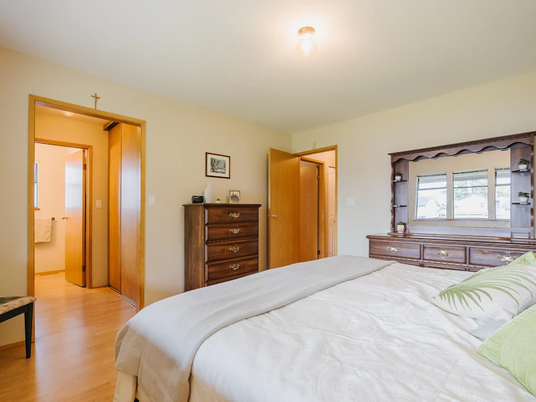 14586 89 Avenue, Surrey, BC, V3R 8B2 - 24