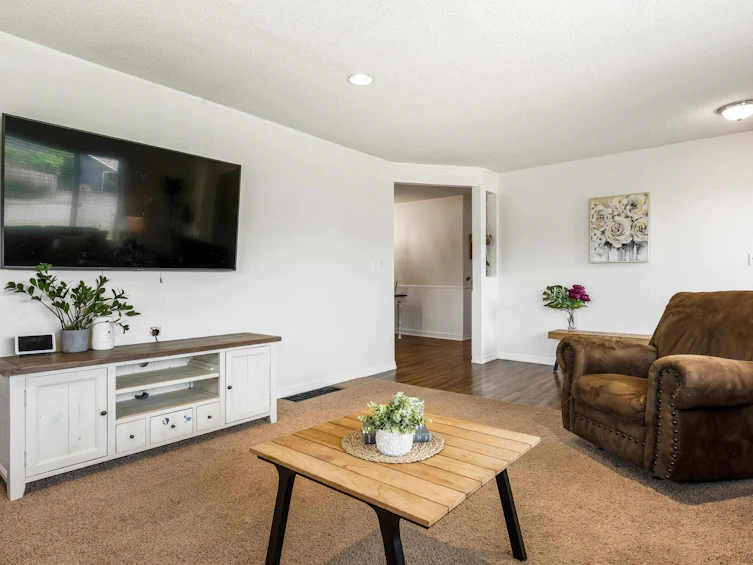 7194 Rochester Avenue, Chilliwack, BC, V2R 2P3 - 11