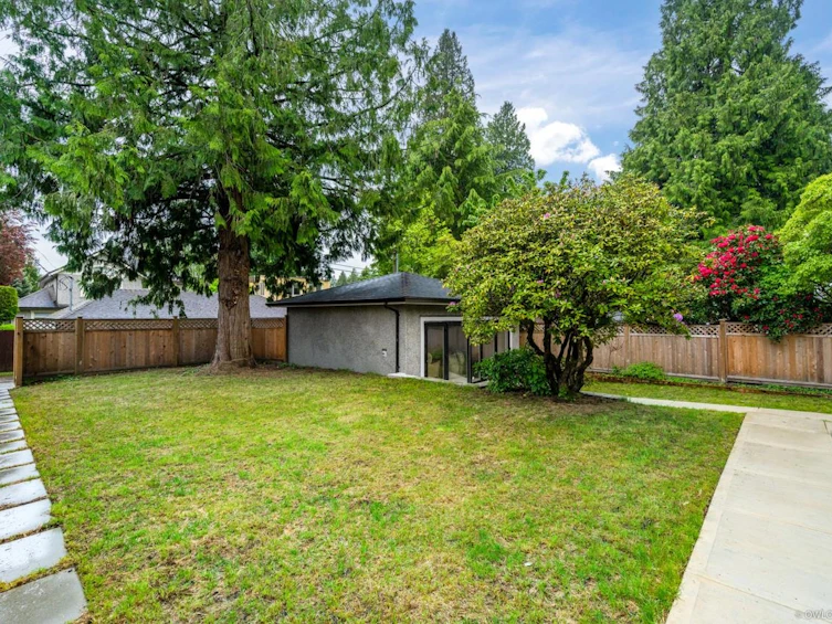 1718 W 61st Avenue, Vancouver, BC, V6P 2C3 - 37