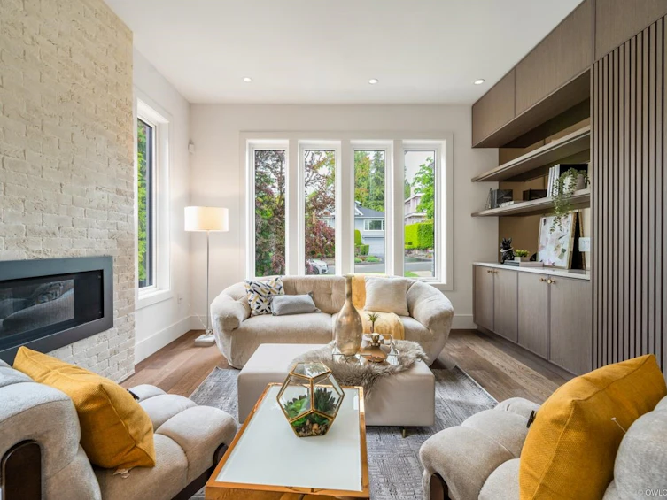 1718 W 61st Avenue, Vancouver, BC, V6P 2C3 - 3