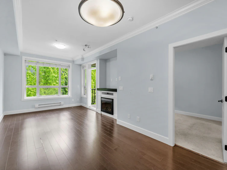 415-13897 Fraser Highway, Surrey, BC, V3T 0G8 - 5