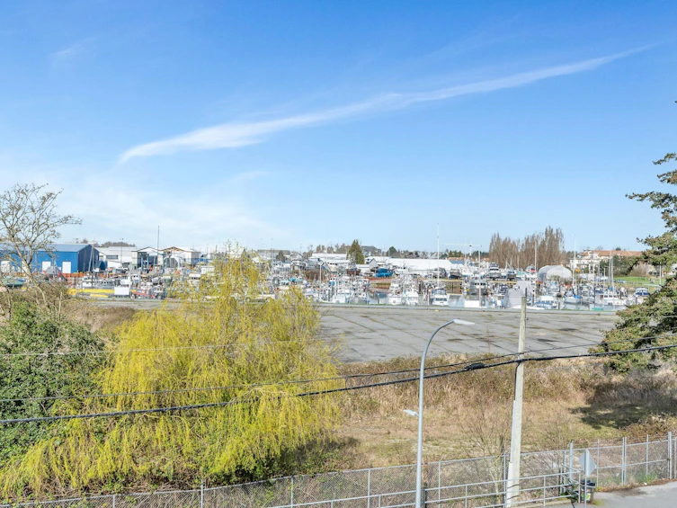 325-13040 No. 2 Road, Richmond, BC, V7E 0C4 - 27