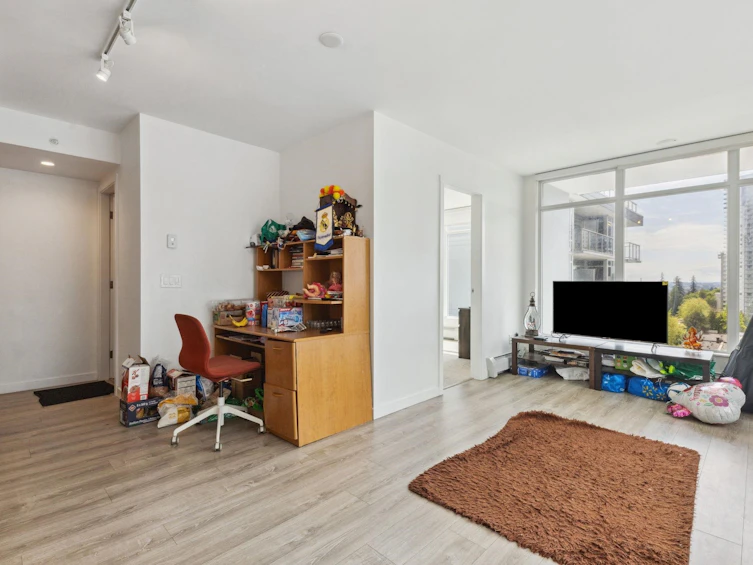 1117-13350 Central Avenue, Surrey, BC, V3T 0S1 - 5