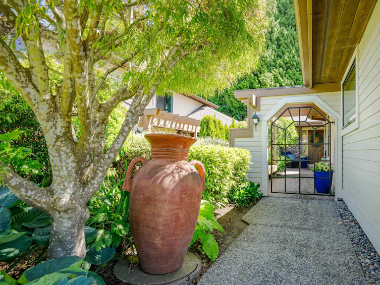 2-1830 Southmere Crescent, Surrey, BC, V4A 6W9 - 2